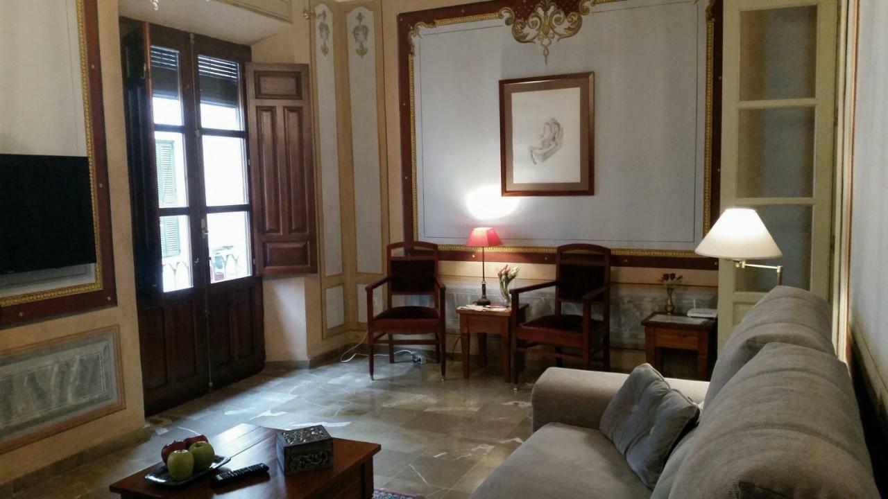 Patio San Jeronimo Casa De Arte Apartment Гранада Екстериор снимка